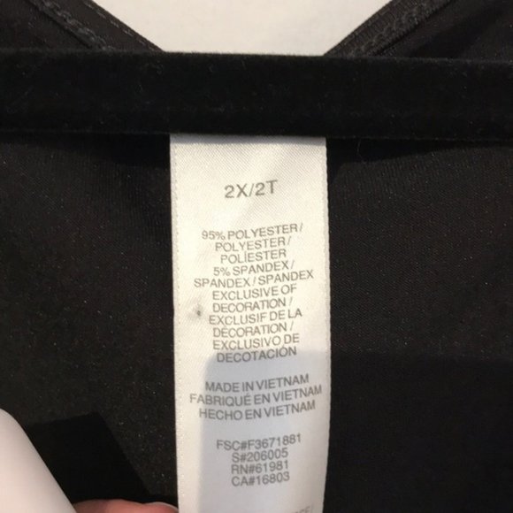 (3/$30) Faux Wrap Style Dress - Picture 4 of 4